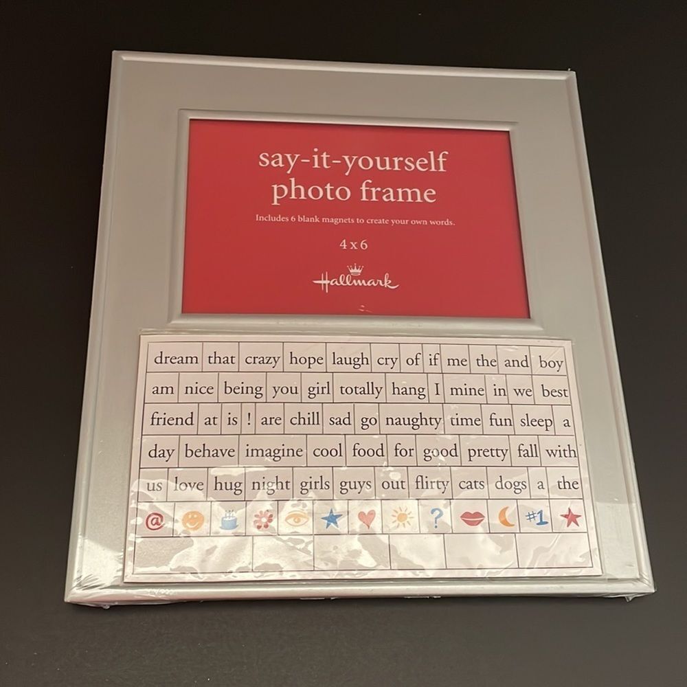 Say-It-Yourself Magnetic Frame for a 4 X 6 photo Fun Fridge word magnets